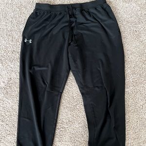 XL Under Armour Joggers
